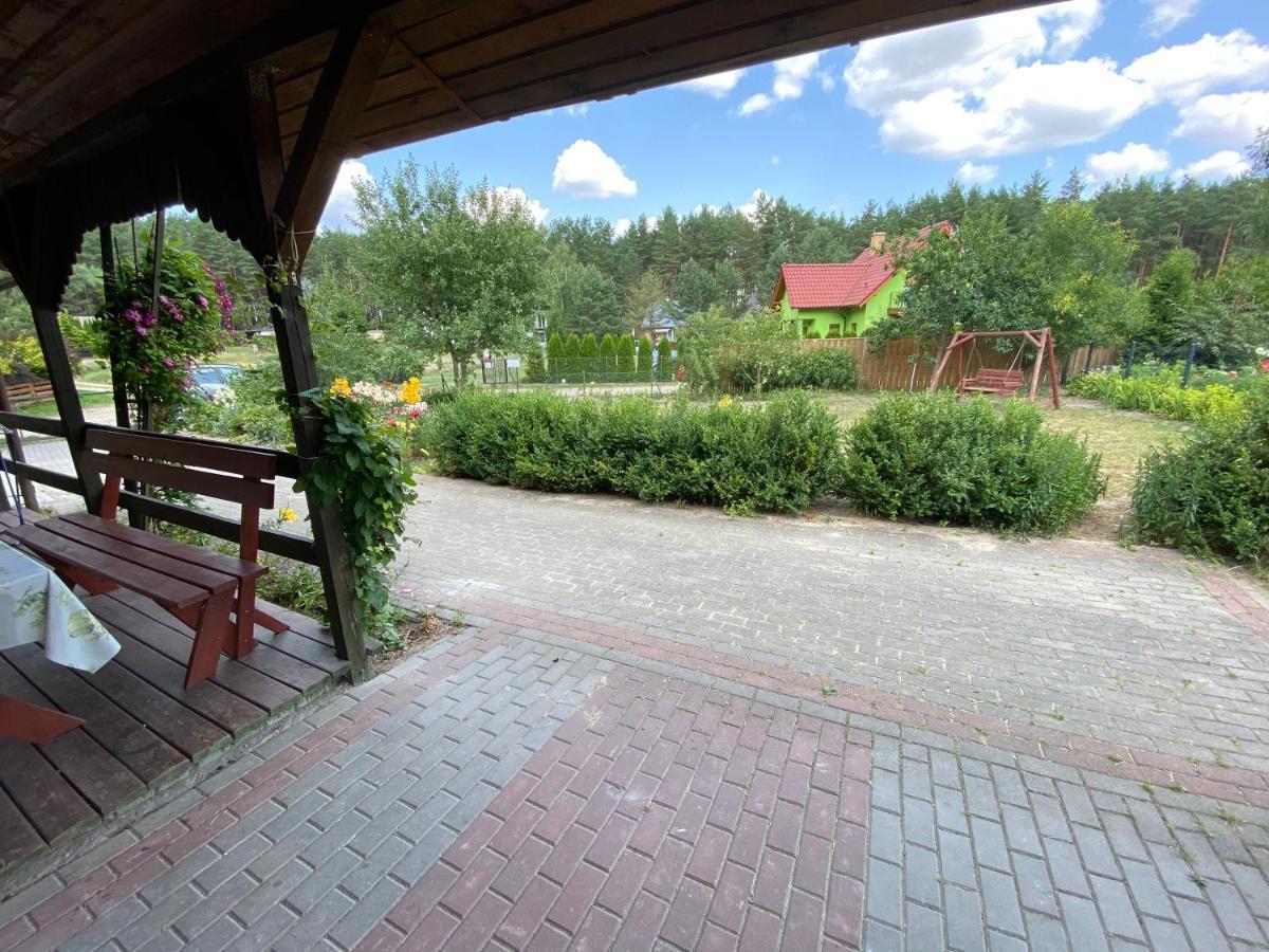 Domek Letniskowy Nad Jeziorem Wiejskim Lakie エクステリア 写真