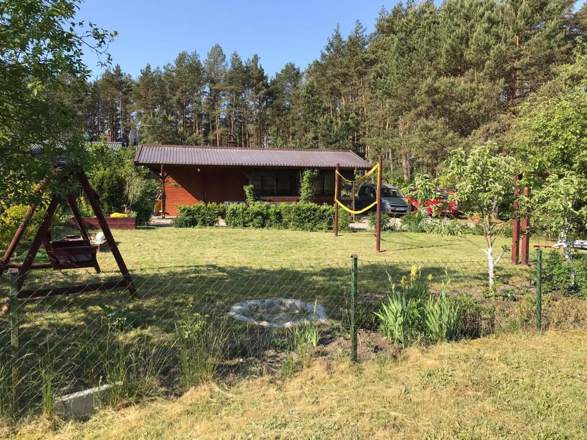 Domek Letniskowy Nad Jeziorem Wiejskim Lakie エクステリア 写真